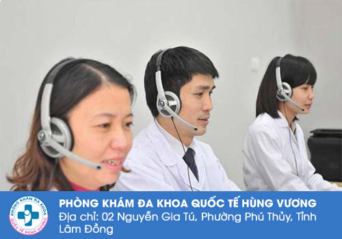 Tổng đài tư vấn online giúp giải đáp các vấn đề bệnh lý của bạn.